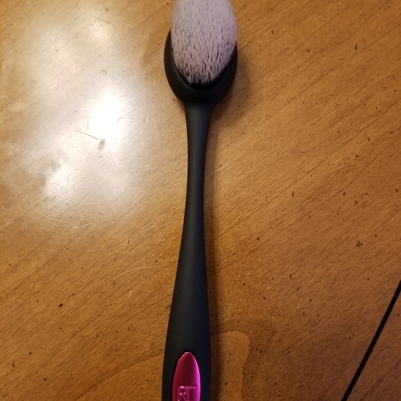 Real Techniques Blend + Blur Brush Set - Picture 6 of 9